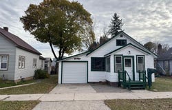 112 E Ave B, Newberry, MI 49868