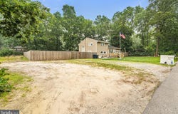 1444 FIFTEENTH AVENUE, WILLIAMSTOWN, NJ 08094