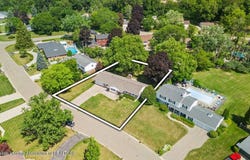 4340 Barton Road, Lansing, MI 48917