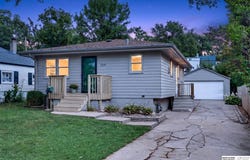 2035 N 69th Street, Omaha, NE 68104