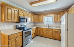 153 Elizabethton Way, Clinton, TN 37716