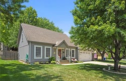 8124 Swarner Street, Lenexa, KS 66219