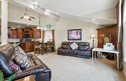 21798 Independent School Rd, Castro Valley, CA 94552