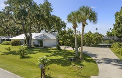 105 12th Place SE, Vero Beach, FL 32962