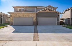 728 Wheatfield Drive, Venus, TX 76084