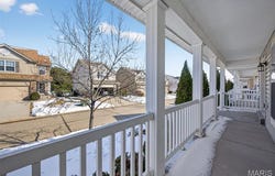 1319 Commons Circle, St Charles, MO 63304