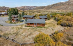 1068 Horsecreek Road, Dubois, WY 82513