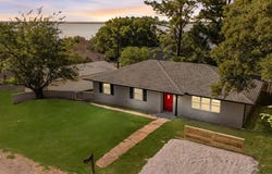 208 Shugar Circle, West Tawakoni, TX 75474