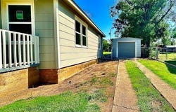 903 N 4th Street, Ballinger, TX 76821