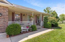 602 Varner Circle, Odessa, MO 64076