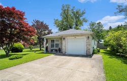 659 White Street, Conneaut, OH 44030