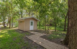 123 Lake Avenue E, Gaylord, MN 55334