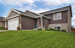 657 Towne Drive NE, Byron, MN 55920