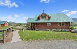 1427 CHAPIN RD N, EVANS, WA 99126