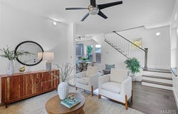 1521 Collins Avenue, St Louis, MO 63117