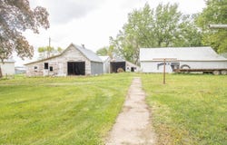 1961 Fig Ave, Alvord, IA 51230
