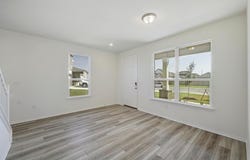 307 Summit DR, Lockhart, TX 78644