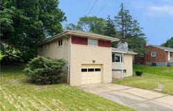 131 Monica Dr, Hempfield Twp, PA 15601