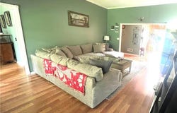 4300 S Coachman Drive, Independence, MO 64055