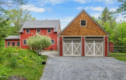 11 Jamie Ln, Sandisfield, MA 01255