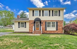197 Apple Tree Rd, Roanoke, VA 24019