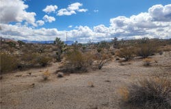 900 W Grand Wash Drive, Meadview, AZ 86444