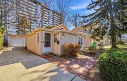 101 E 238th Street, Cleveland, OH 44123