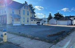 1252/1253 MEMORIAL AVENUE, Williamsport, PA 17701