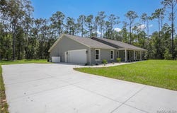 1124 W Redding Street, Hernando, FL 34442