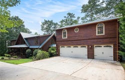 221 Laurel Circle, Dahlonega, GA 30533