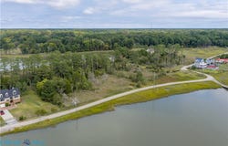 Carmines Island Road, Hayes, VA 23072