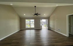 137 New Orleans Ct, Taylorsville, KY 40071