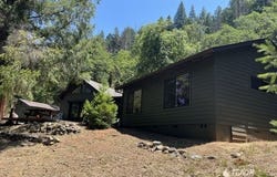 53 Rivendell Dr, Douglas City, CA 96024