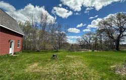 15239 Lake Drive NE, Columbus, MN 55025
