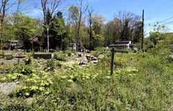 Paradise Circle, Morgantown, WV 26508