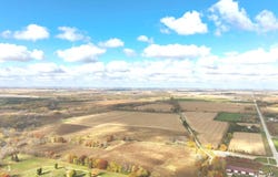 Addison Ave, Riceville, IA 50466