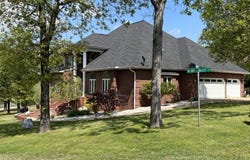 414 Airpark Road, Horseshoe Bend, AR 72512