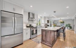 187 Lincoln Drive, Glastonbury, CT 06033
