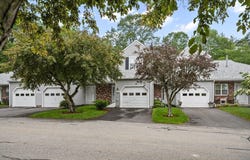 119 Chapman Pl, Leominster, MA 01453