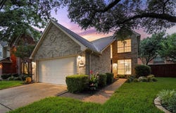 305 Waterside Drive, Irving, TX 75063