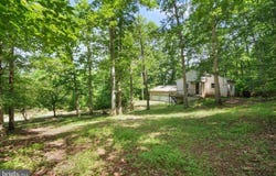 233 CONGO NIANTIC ROAD, BARTO, PA 19504