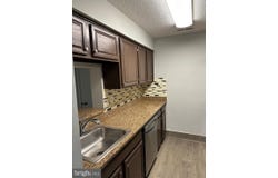 505 RAVENS CREST DR E, PLAINSBORO, NJ 08536