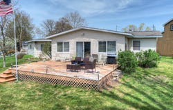 2103 Island Drive, Wayland, MI 49348