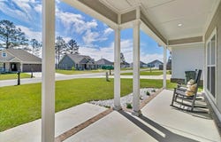 370 Pearl St SE, Moultrie, GA 31788