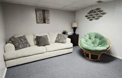 1009 15Th Avenue E, Oskaloosa, IA 52577