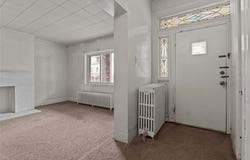 826 Collins Avenue, Highland Park, PA 15206