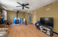 224 W UNDERWOOD AVENUE, WEST DEPTFORD, NJ 08096
