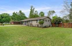 107 Forrest Dr, Petal, MS 39465