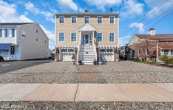 305 Chicago Avenue, Point Pleasant Beach, NJ 08742