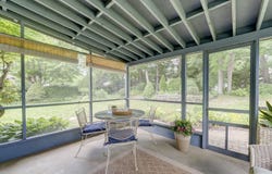 8 Circle Drive, Enfield, CT 06082